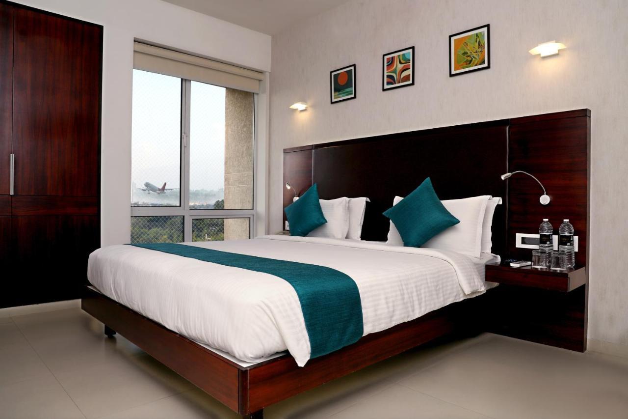 Quality Inn Patria Suites, Rajkot Esterno foto